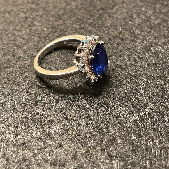 Sapphire and cubic zirconia sterling silver ring - Picture 3 of 3